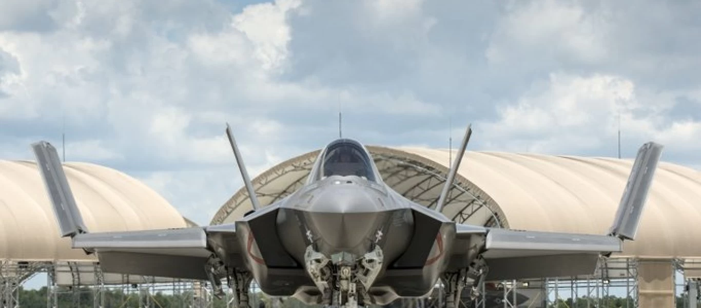 Η Lockheed Martin προσφέρει το F-35 στην Ελβετία: Κατέθεσε πρόταση για 40 αεροσκάφη